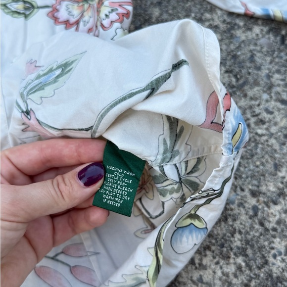 Gorgeous Ralph Lauren Floral cream Casual Shirt size M - Picture 9 of 12